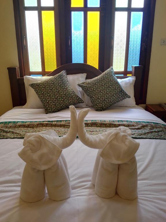 Baan Bussaba Hotel Trang Eksteriør billede